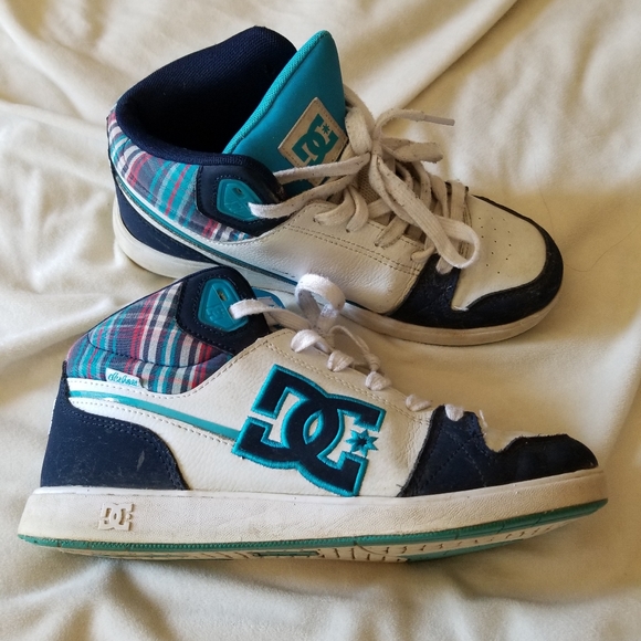 DC Shoes - DC Mid Top Shoes